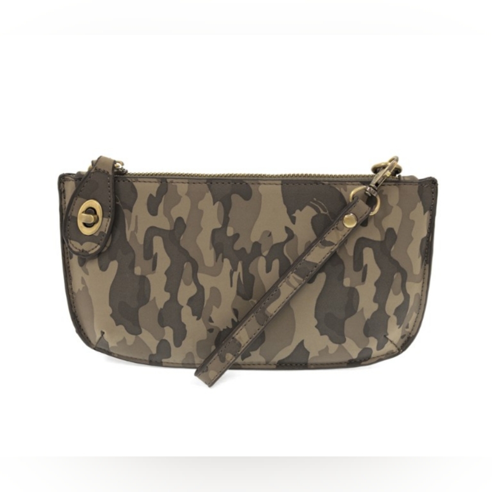 Joy Susan Camo Wristlet/Crossbody NWOT